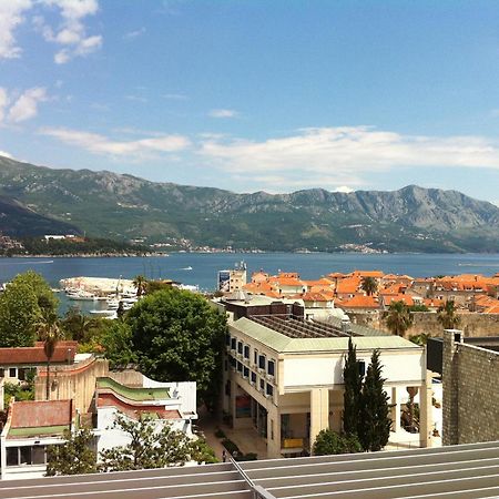 Apartments M Palace Budva Exterior photo