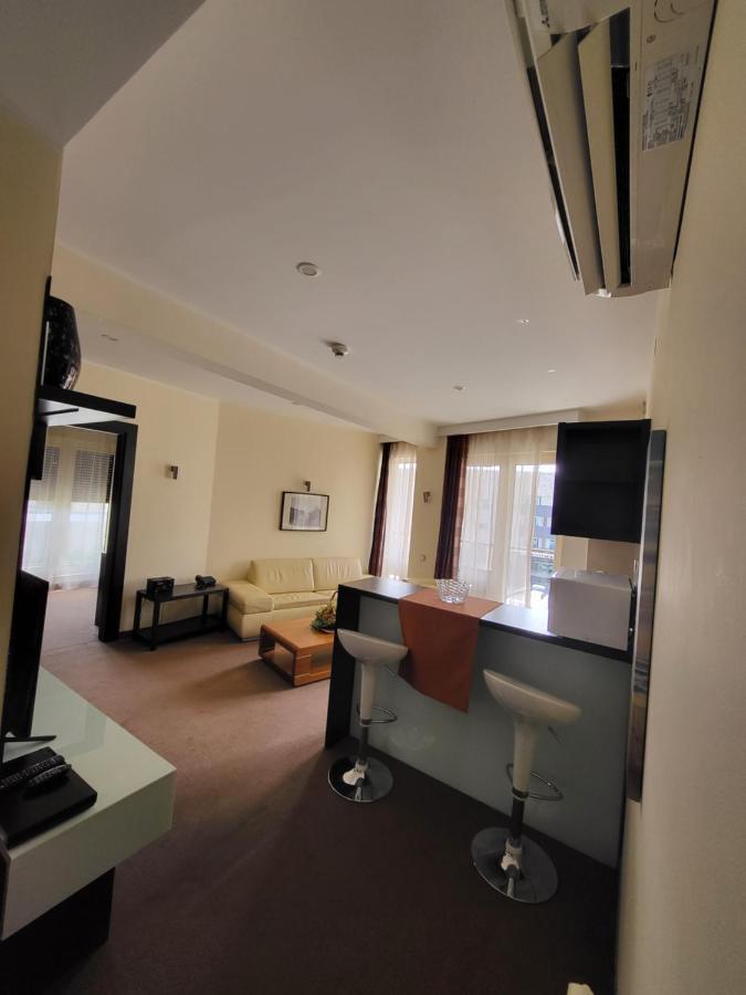 Apartments M Palace Budva Exterior photo